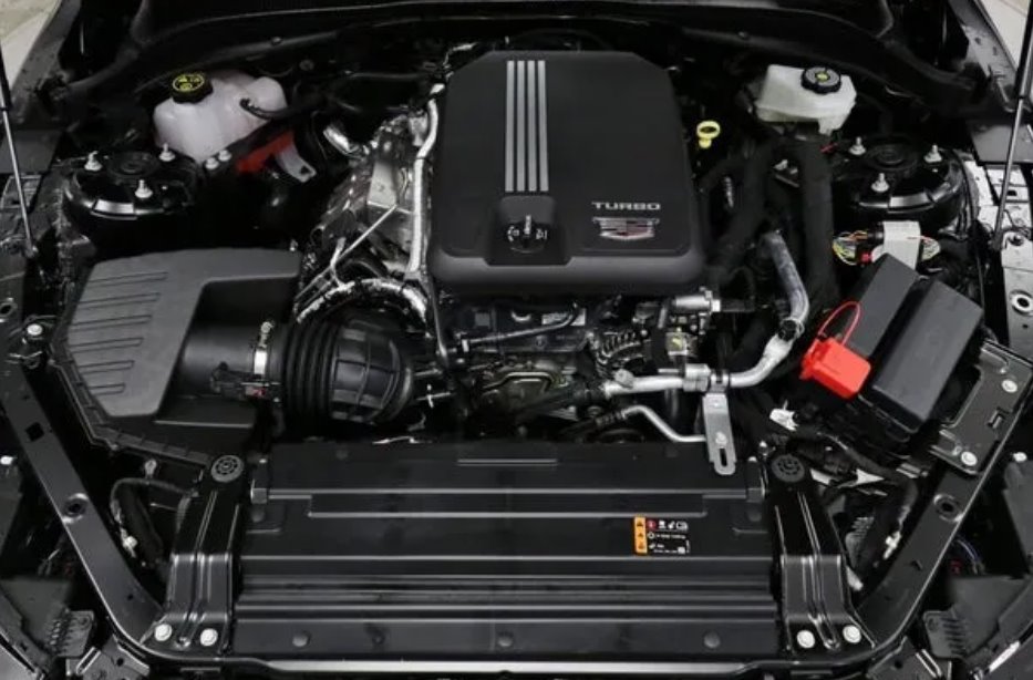 2021 Cadillac CT4 Engine