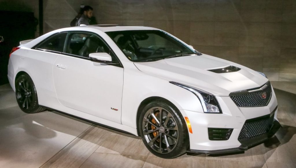 Cadillac купе 2022