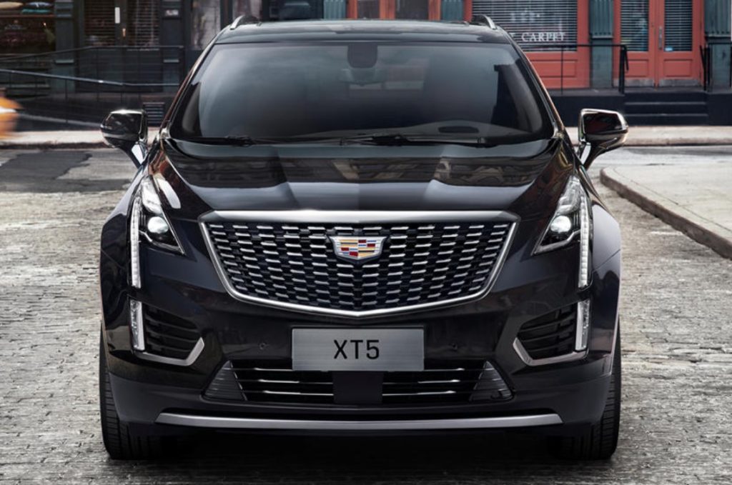 Cadillac купе 2022