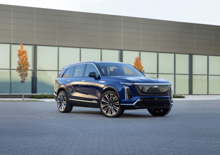 2027 Cadillac XTS Redesign
