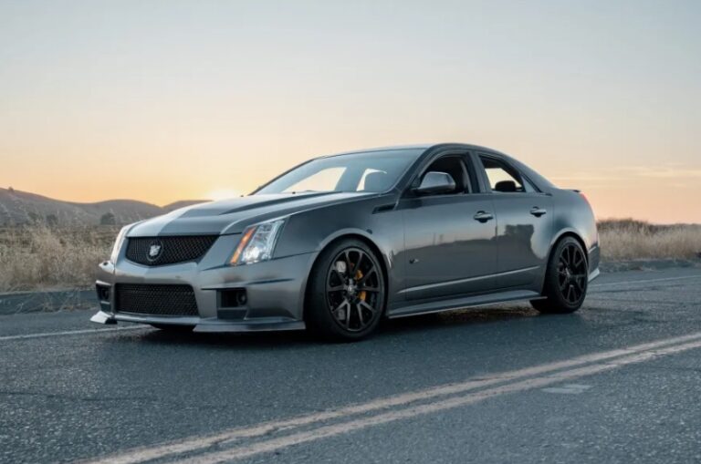 New 2027 Cadillac CTS-V Wagon Redesign