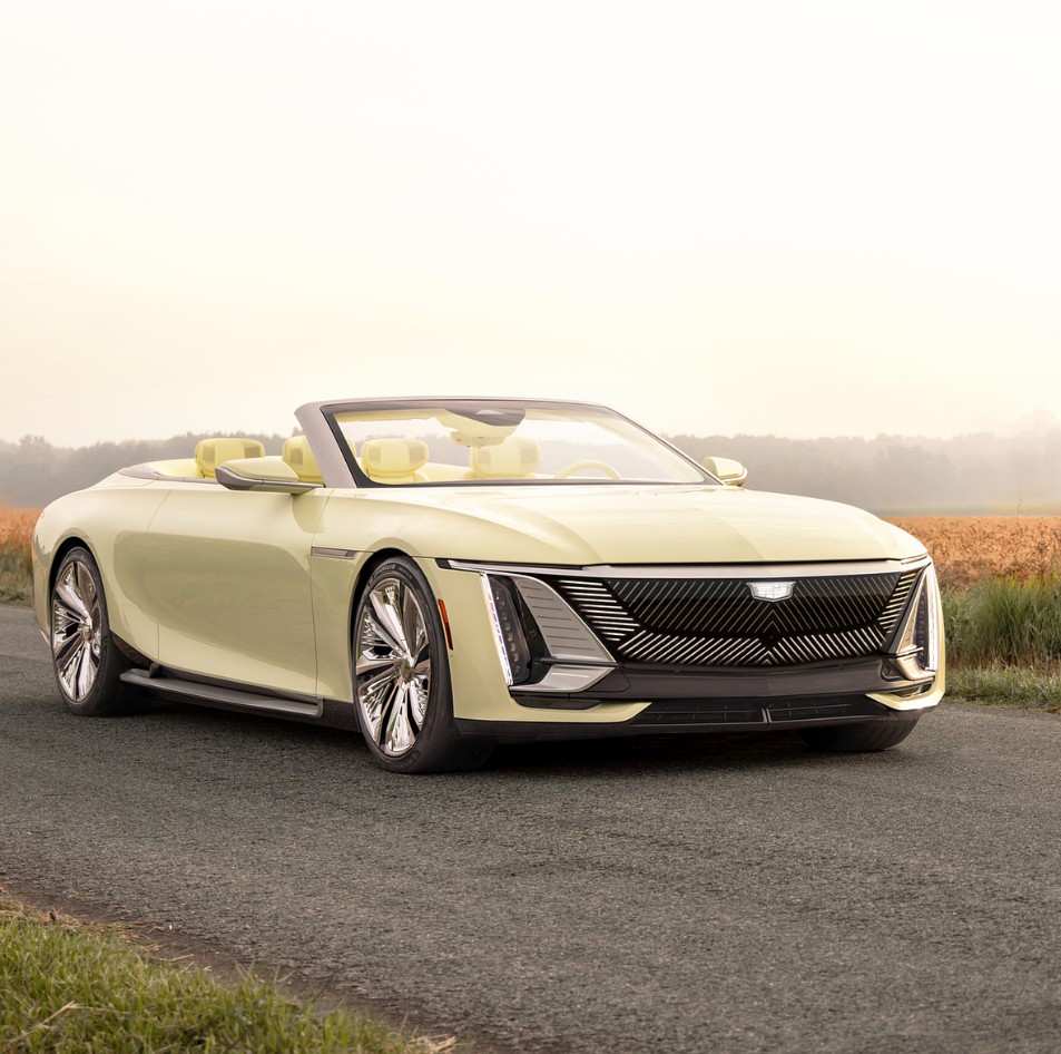 2028 Cadillac Sollei Price