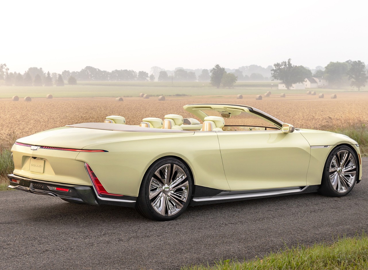 2028 Cadillac Sollei Specs